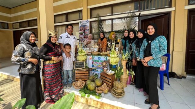 Ibu-ibu PKK Batuah Loa Janan Ciptakan Produk Lokal Inovatif