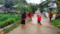 Gotong Royong Jadi Tradisi di Tenggarong