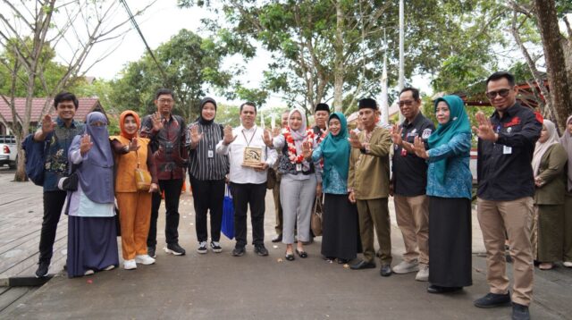 Desa Muara Wis Kukar Masuk 15 Besar Nasional Berkinerja Baik