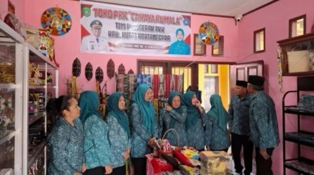 DPMD dan TP PKK Kukar Dorong Hilirisasi Produk UKM Lewat Rumah PKK di Tenggarong