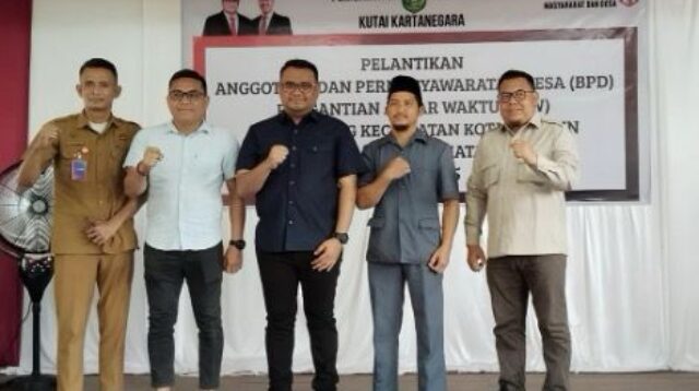 DPMD Kukar Lantik BPD Pergantian Antarwaktu di Lima Desa Hulu
