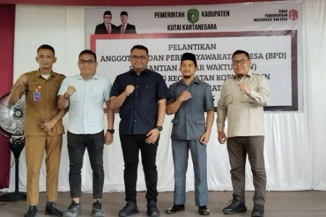 DPMD Kukar Lantik BPD Pergantian Antarwaktu di Lima Desa Hulu