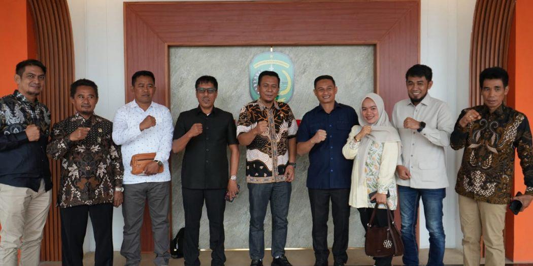 DPRD Luwu Belajar Berbagi Pengalaman Pilkades dari Kukar